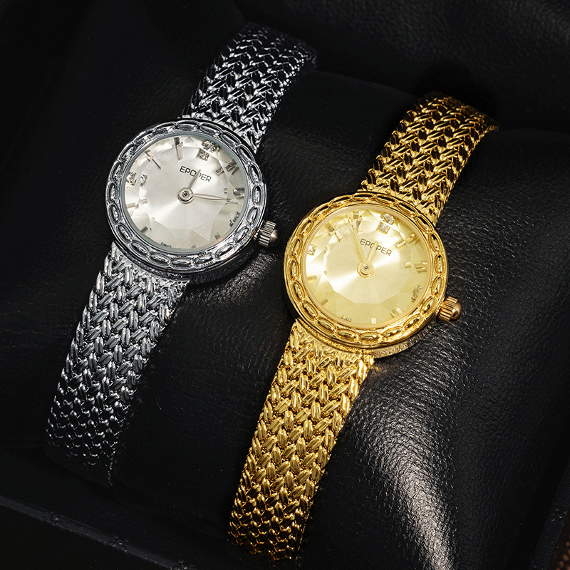 Luxury Watch Values - Jam tangan bergaya retro dengan desain