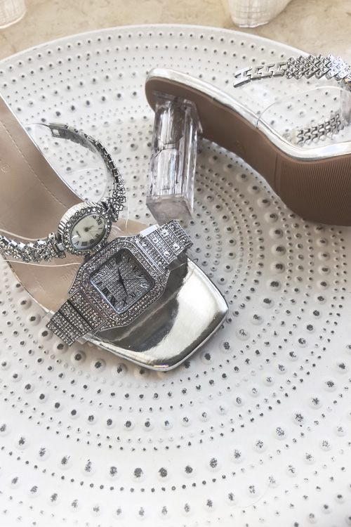 Sepatu hak tinggi kristal desa - Luxury Watch Design ulasan dan harga