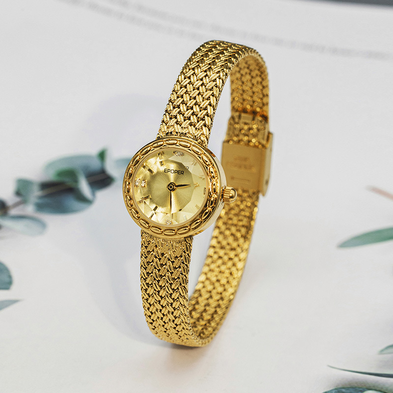 Jam tangan bergaya retro denga - Luxury Watch Values ulasan dan harga