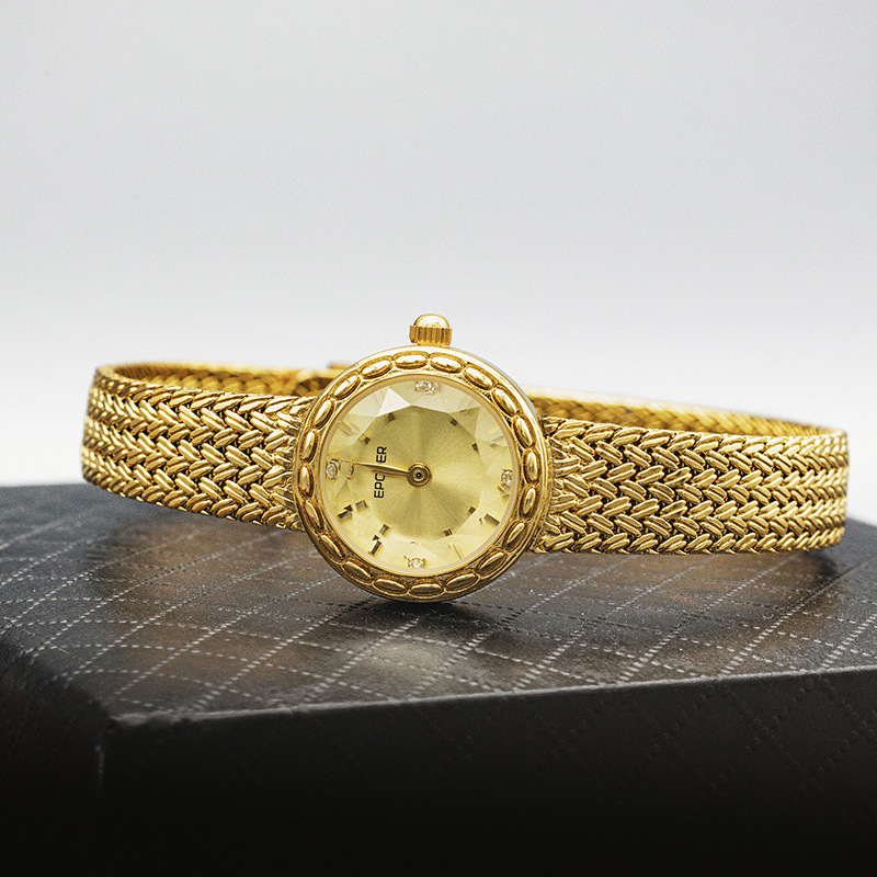 Jam tangan bergaya retro denga - Luxury Watch Values ulasan dan harga